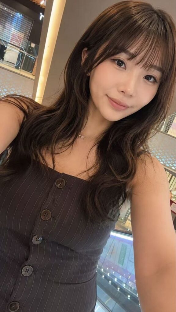 Miko photo 3